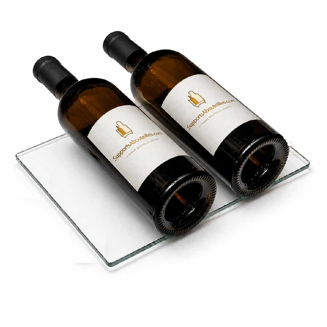 Verre suspendu pour bouteilles